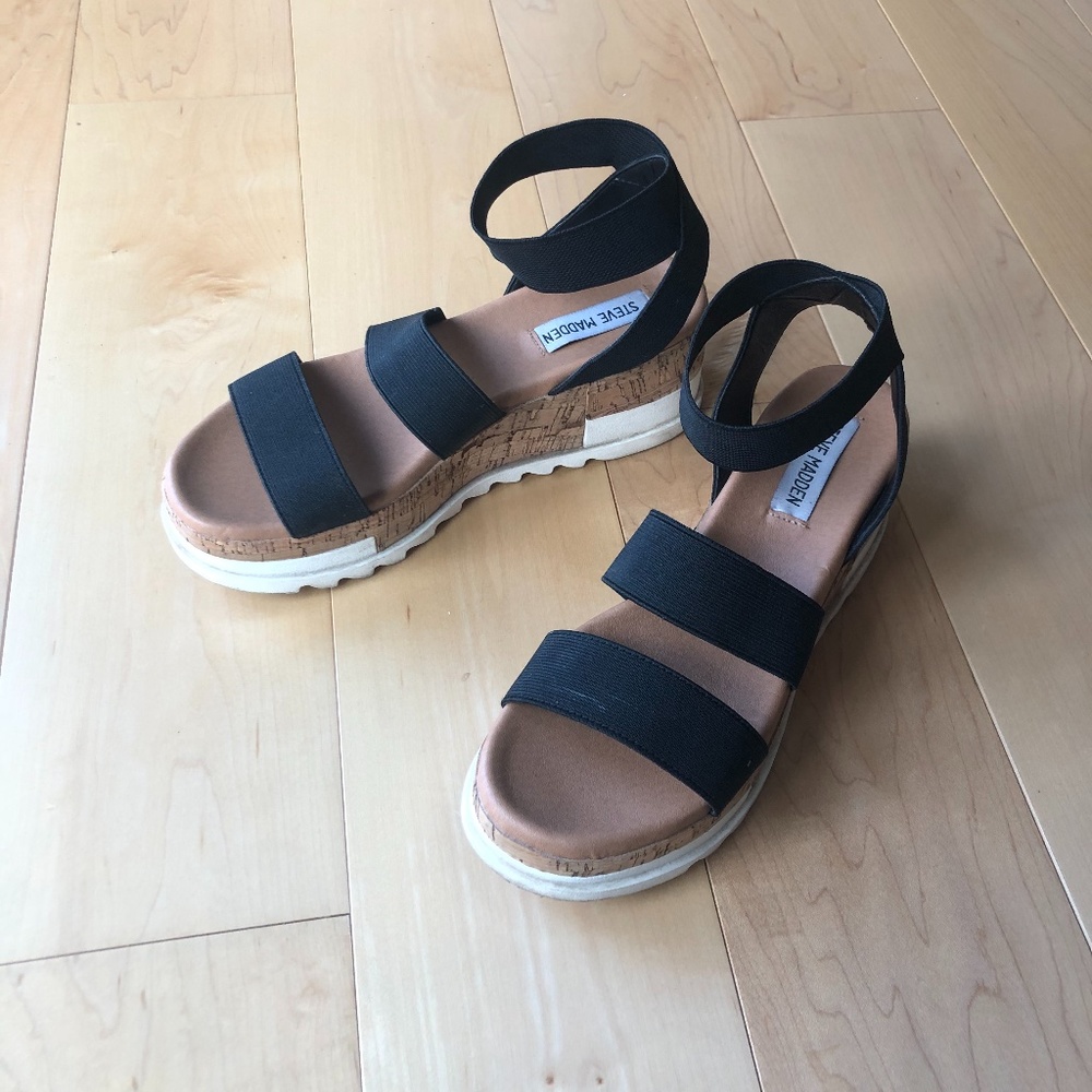 Steve Madden Bandi Platform Wedge Sandal